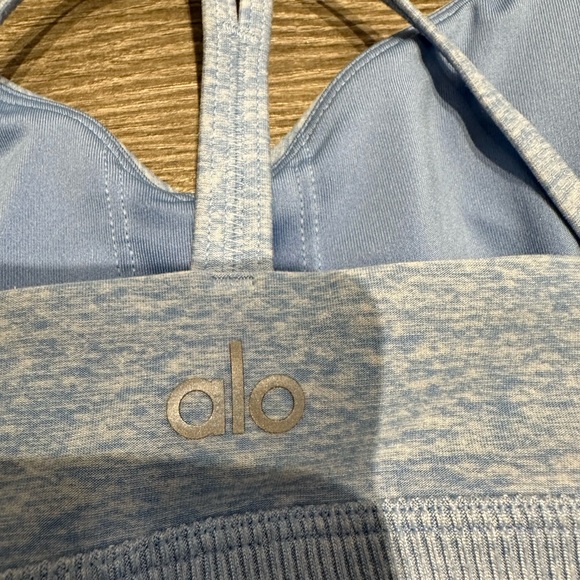 Alo Yoga Alosoft Lavish Bra - Picture 3 of 5